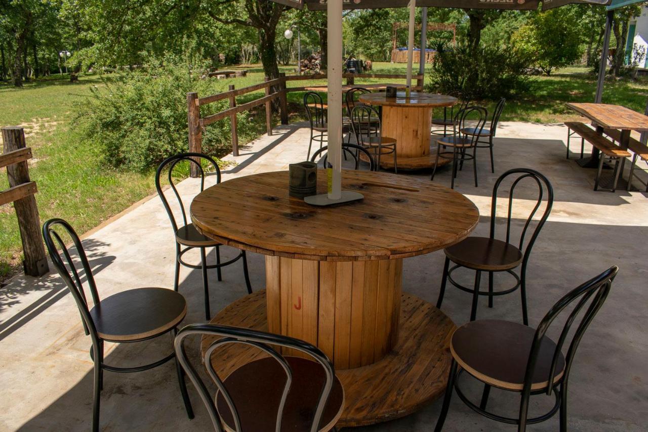 Bikers Camp Hotel Porec Exterior photo